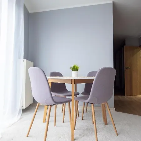 Mimi Wroclaw-wysoka, 2 Sypialnie I Salon, Oddzielna Kuchnia